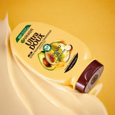 Garnier Ultra Doux Avocado Oil & Shea Butter Nourishing Shampoo, 400ML